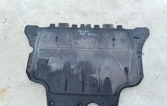 Engine splash shield/under tray