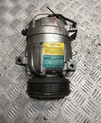Renault Laguna II Air conditioning (A/C) compressor (pump) 6570388