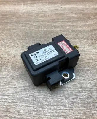 Mercedes-Benz S W220 ESP acceleration yaw rate sensor 0015404517 0265005230Used WithPlug