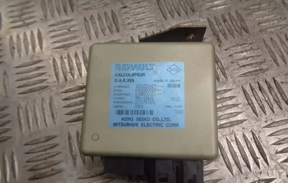 Renault Clio II Power steering control unit/module 8200336827