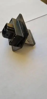 Mazda Xedos 6 Heater blower motor/fan resistor HB151GA5RA