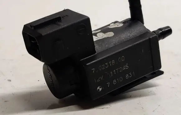 BMW 7 F01 F02 F03 F04 Turbo solenoid valve 7810831