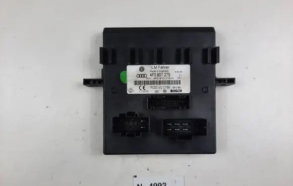 Audi Q7 4L Comfort/convenience module 4F0907279
