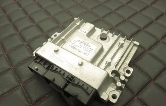 Peugeot 3008 I Engine control unit/module 9666098180 9666557180 R0414C004C