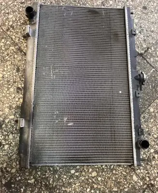 Nissan Almera Tino Coolant radiator