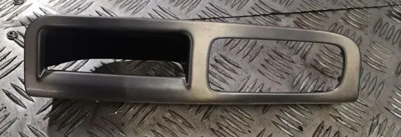 Volvo V50 Front door window switch trim 8663817