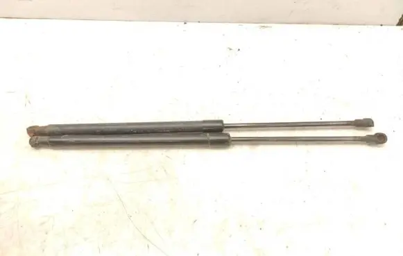 Audi A3 S3 A3 Sportback 8P Tailgate/trunk strut/damper 8P3827552