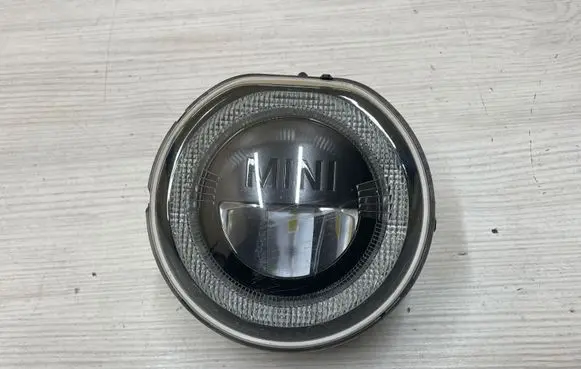 Mini Cooper Countryman F60 Front fog light 22943800