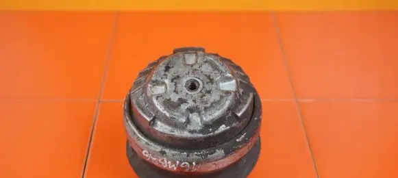 Mercedes-Benz CLS C219 Engine mount vacuum valve 642920