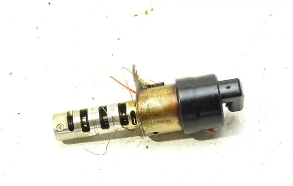 Mazda 3 I Camshaft position sensor 3M4G-6M280-AC