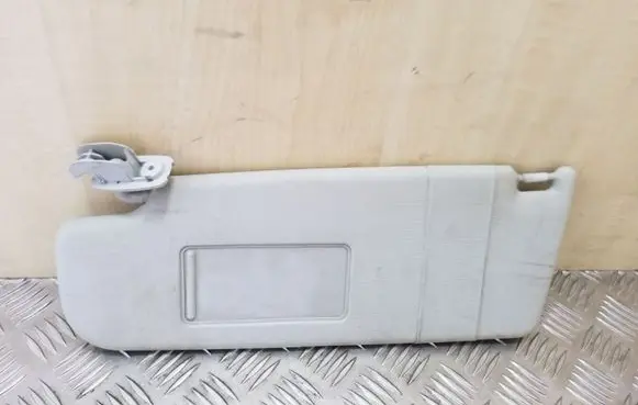 Skoda Octavia Mk2 (1Z) Sun visor 1Z0857551D