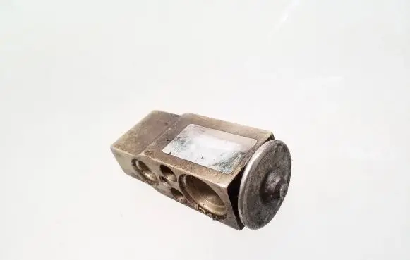 Volkswagen Multivan T4 Air conditioning (A/C) expansion valve 