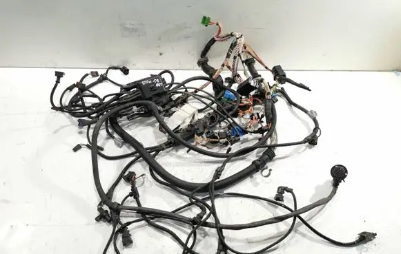BMW 5 E60 E61 Engine installation wiring loom
