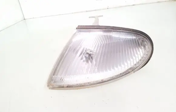 Mazda 323 Front indicator light 21261700