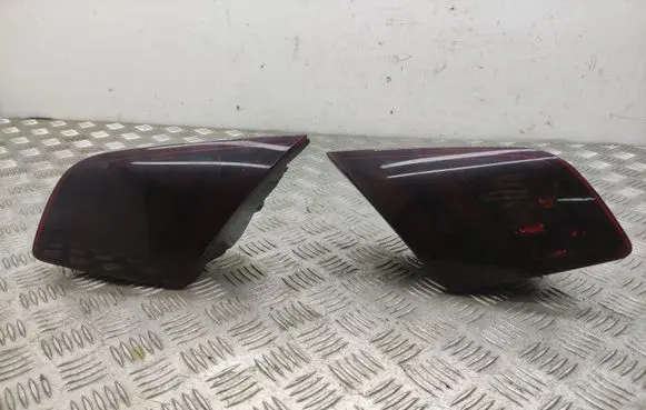 Peugeot 308 Tailgate rear/tail lights 9677818280 9677818380