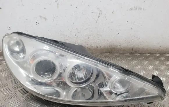 Peugeot 206 Headlight/headlamp SK3300