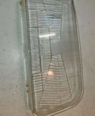 Volkswagen PASSAT B3 Headlight lense 3121ASR2083