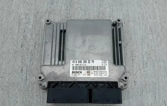 Mercedes-Benz E W211 Engine control unit/module ECU A6461502279