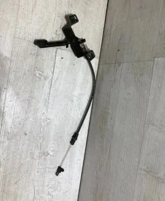 Engine bonnet/hood lock release cable