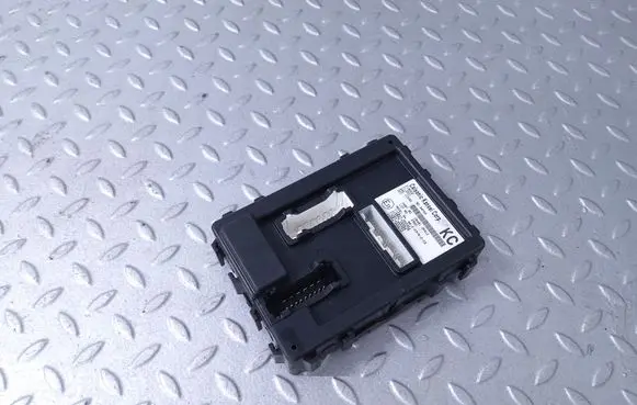 Nissan Micra Comfort/convenience module 284B13HA1E