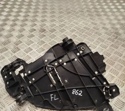 Volkswagen Touareg I Headlight/headlamp mounting bracket 16464500