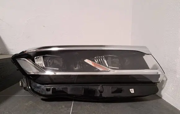 Volkswagen Touareg III Headlight/headlamp 761941036 MDE88971A 1EX01314302