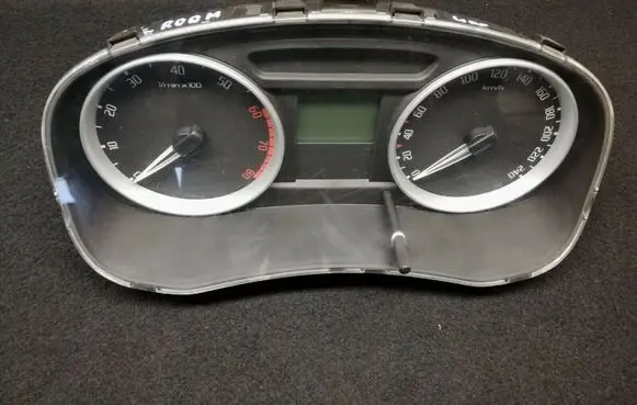 Skoda Roomster (5J) Speedometer (instrument cluster) 5J0920810B