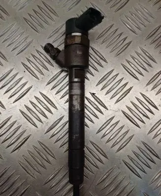 Volvo S60 Fuel injector 0445110251