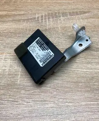 Toyota Avensis T270 Immobilizer control unit/module 8978005050
