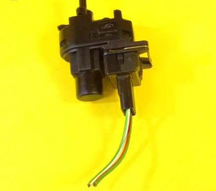 Opel Astra H Brake pedal sensor switch 93BB13480BC
