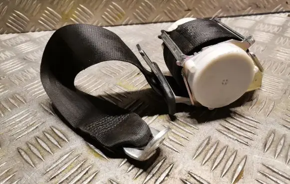 Audi A3 S3 8P Rear seatbelt 8P0857805