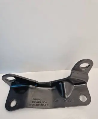 Volkswagen Golf VIII Other engine bay part OFN409905