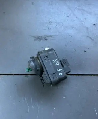 Volvo XC90 Headlight level adjustment motor 