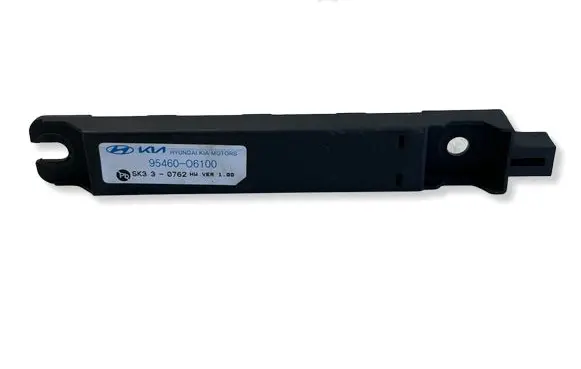 Hyundai Kona II Keyless system antenna 9546006100