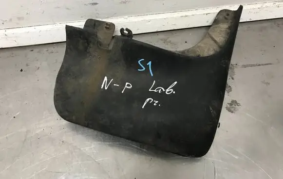 Nissan Patrol Y61 Front mudguard 