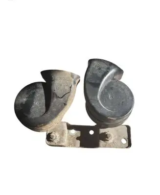 Subaru Legacy Horn signal E13000094
