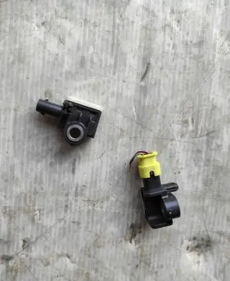 Audi A8 S8 D4 4H Airbag deployment crash/impact sensor 4H0959643