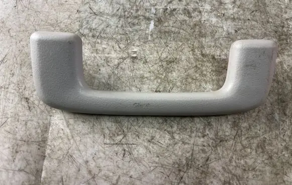 Mitsubishi Grandis Front interior roof grab handle