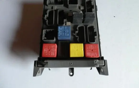 Renault Laguna II Fuse box set 8200148809