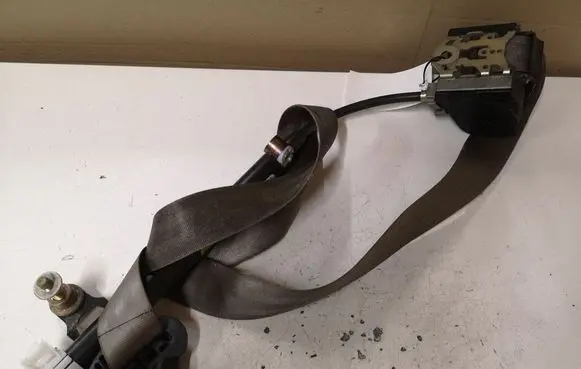 Volkswagen Sharan Front seatbelt 7M0857705B