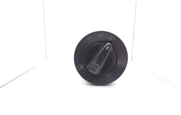 Skoda Octavia Mk1 (1U) Light switch 3B0941531 04052002