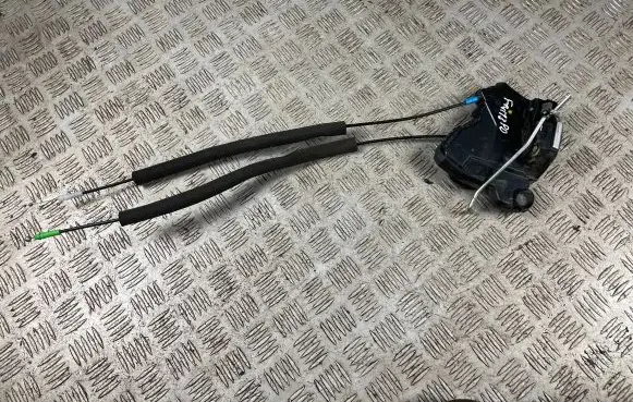 Subaru Forester SJ Front door lock