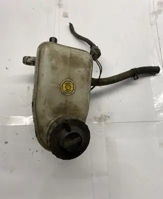 KIA Sorento Master brake cylinder