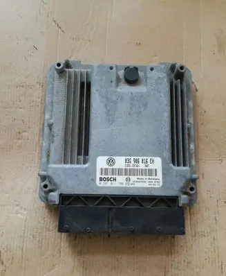 Volkswagen Touran I Engine control unit/module 03G906016EH