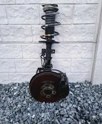 Peugeot 3008 II Front wheel hub spindle knuckle MCPERSON