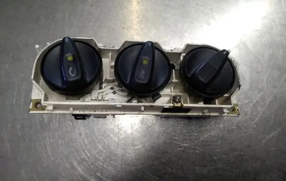 Ford Galaxy Climate control unit 95NW18D451A