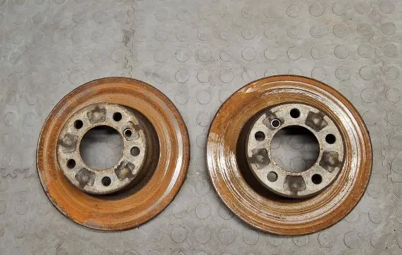 BMW 1 F20 F21 Front brake disc 6792217