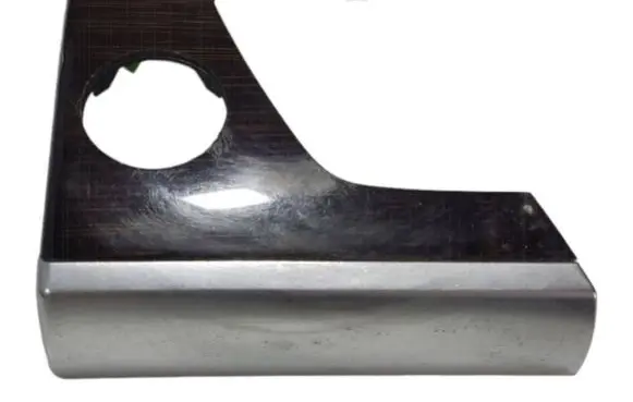 BMW X5 E70 Dashboard glove box trim 70P1046 026087