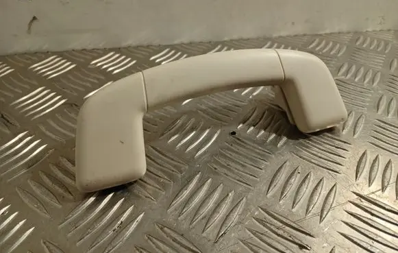 Volkswagen PASSAT B8 Front interior roof grab handle 3G0857607B