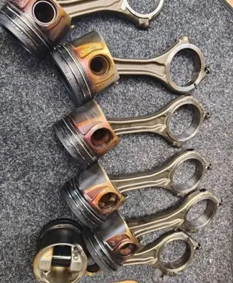 Volkswagen Touareg III Piston with connecting rod 059p 059cb
